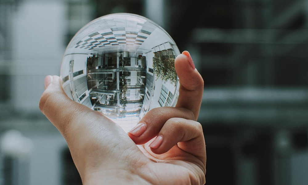 Art Market 2026 Predictions: An Underwhelming Rebound and Another Frieze Fair Art-Market-2026-Predictions