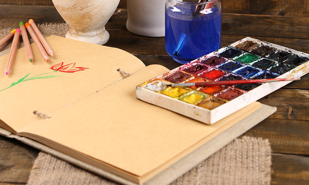 An expert’s guide to artists’ books: four must-read publications on the genre An-experts-guide-to-artists-books