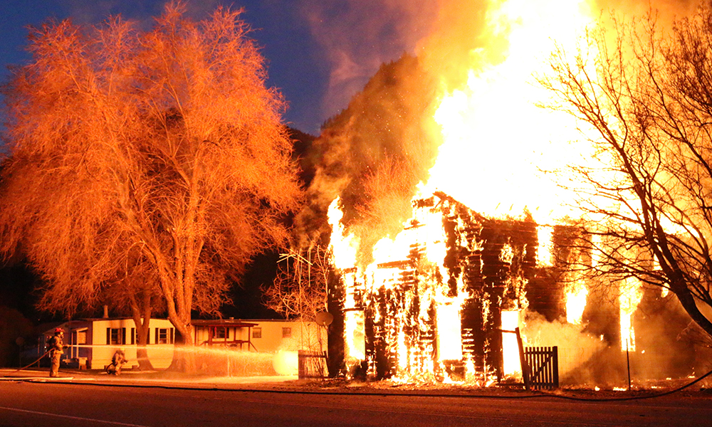 Art-storage-demands-flare-as-California-fires-rage