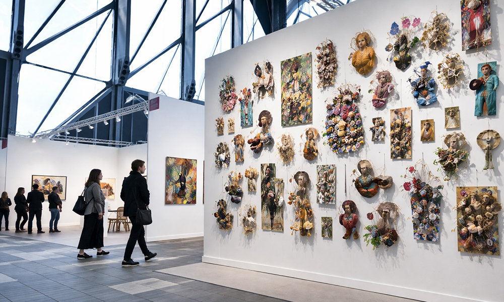 It-is-like-spring-in-the-art-world