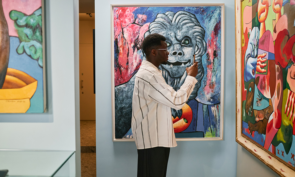 Why-are-so-many-African-art-fairs-dominated-by-non-African-dealers